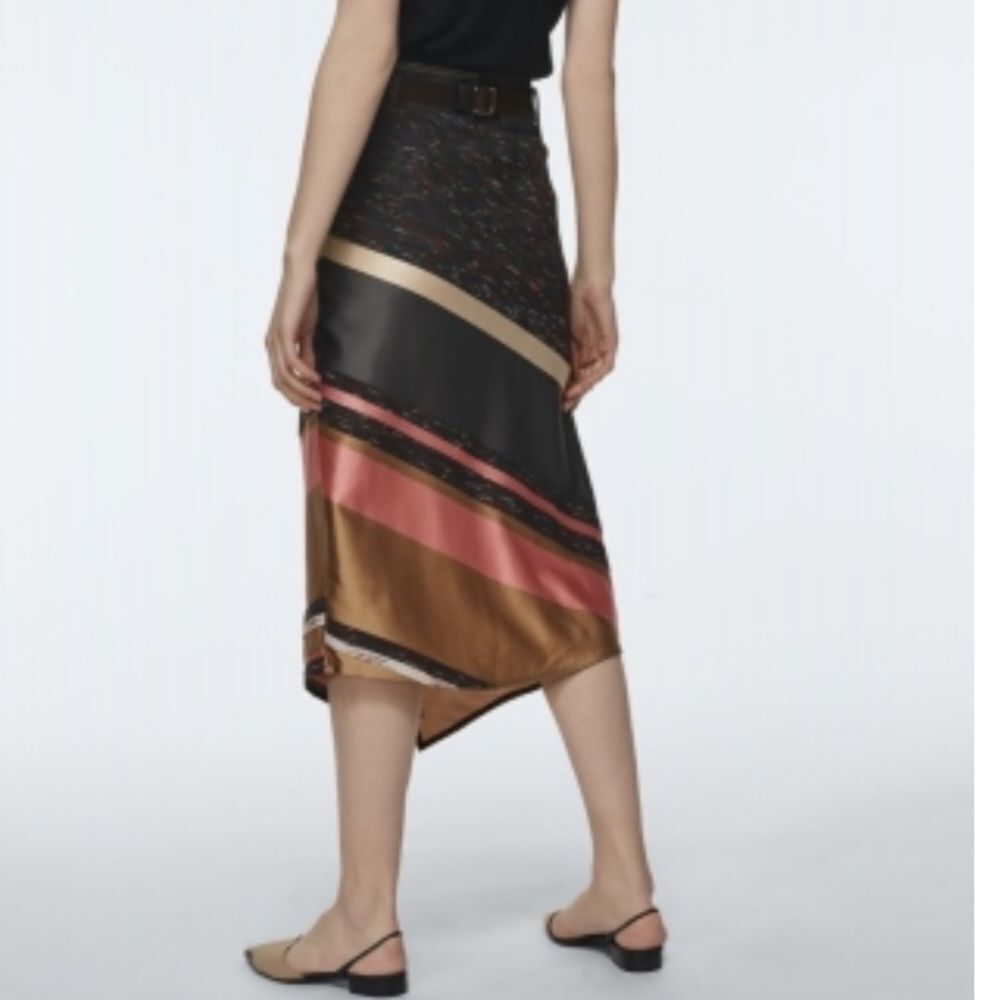 Asymmetrical Women's Skirt in Black, Pink, and Tan - Picture 7 of 16